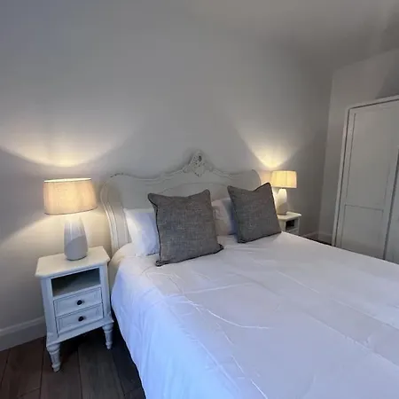 Modern בית נופש