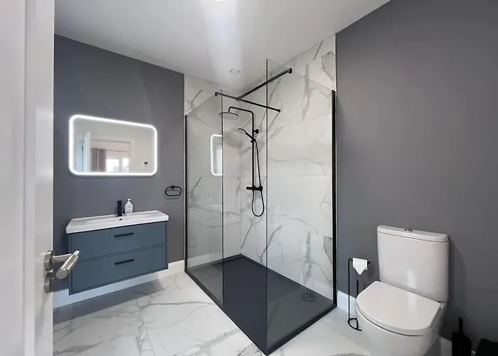 Modern * Dunboyne