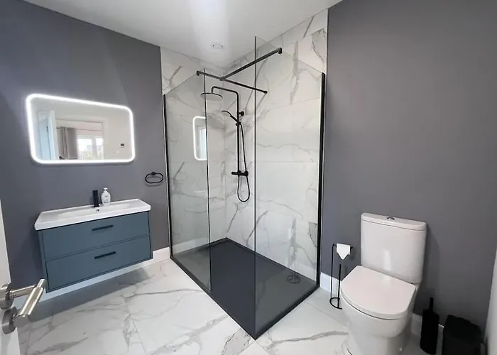 Modern Dunboyne