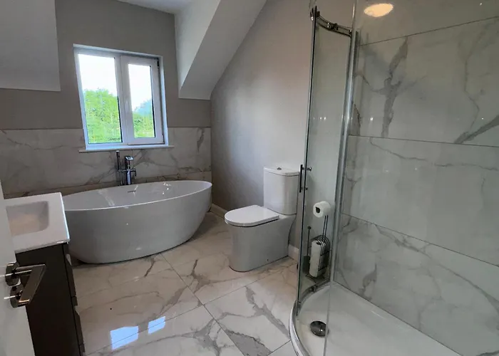Modern * Dunboyne
